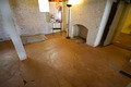 Clay_floor_dm_jpg_42010-60